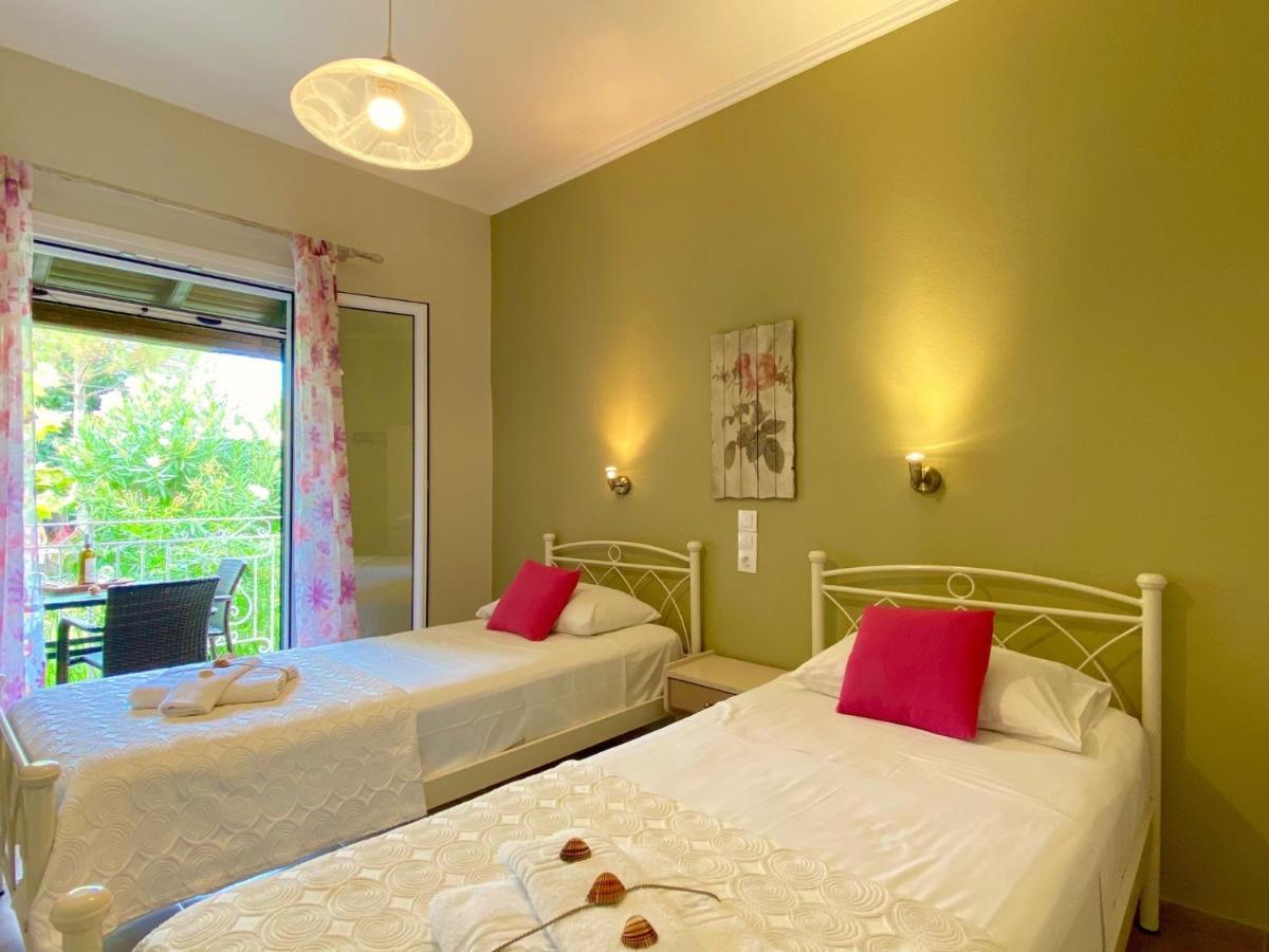 Asteraki Beach House Acharavi  Bagian luar foto