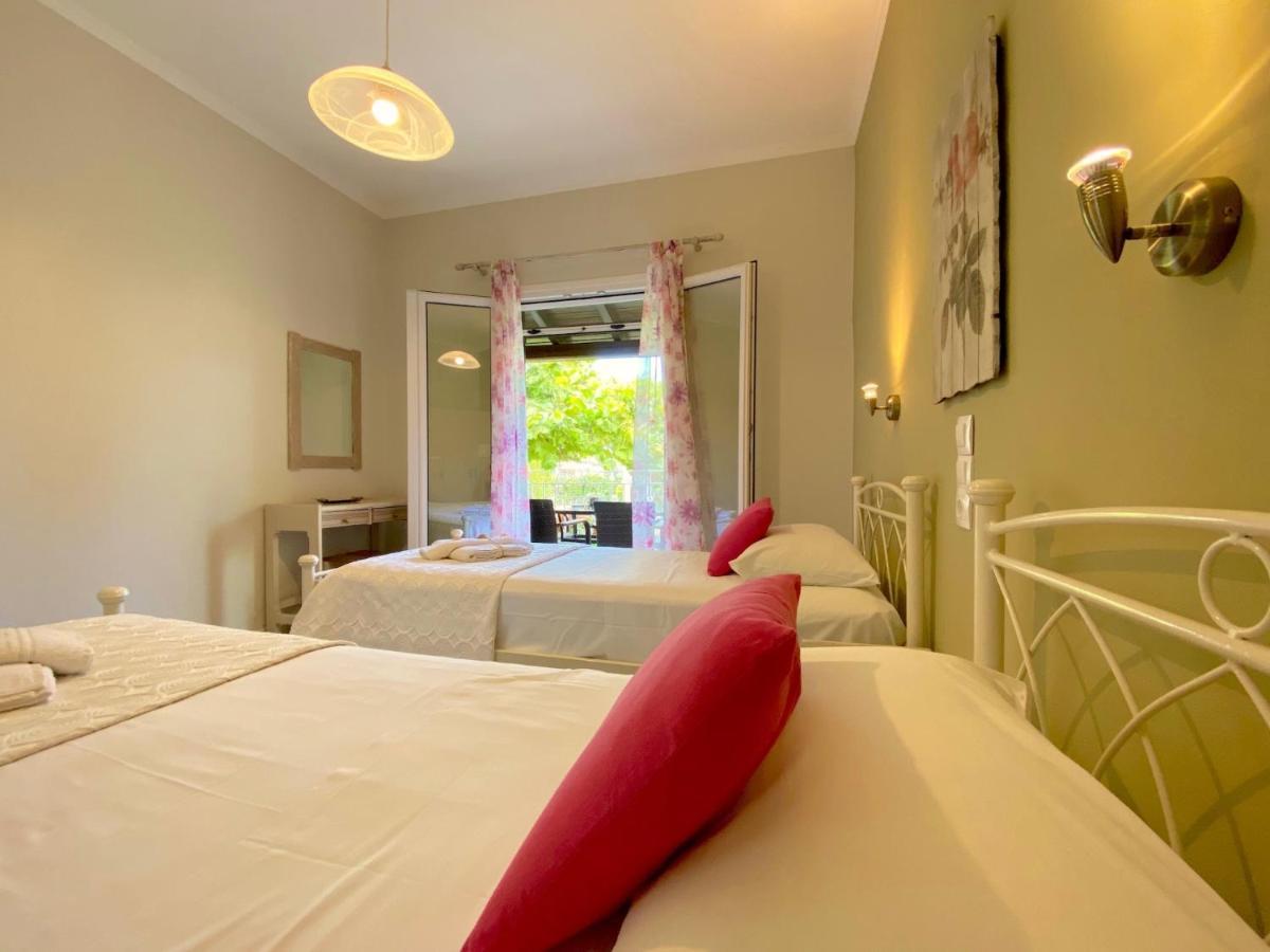 Asteraki Beach House Acharavi  Bagian luar foto