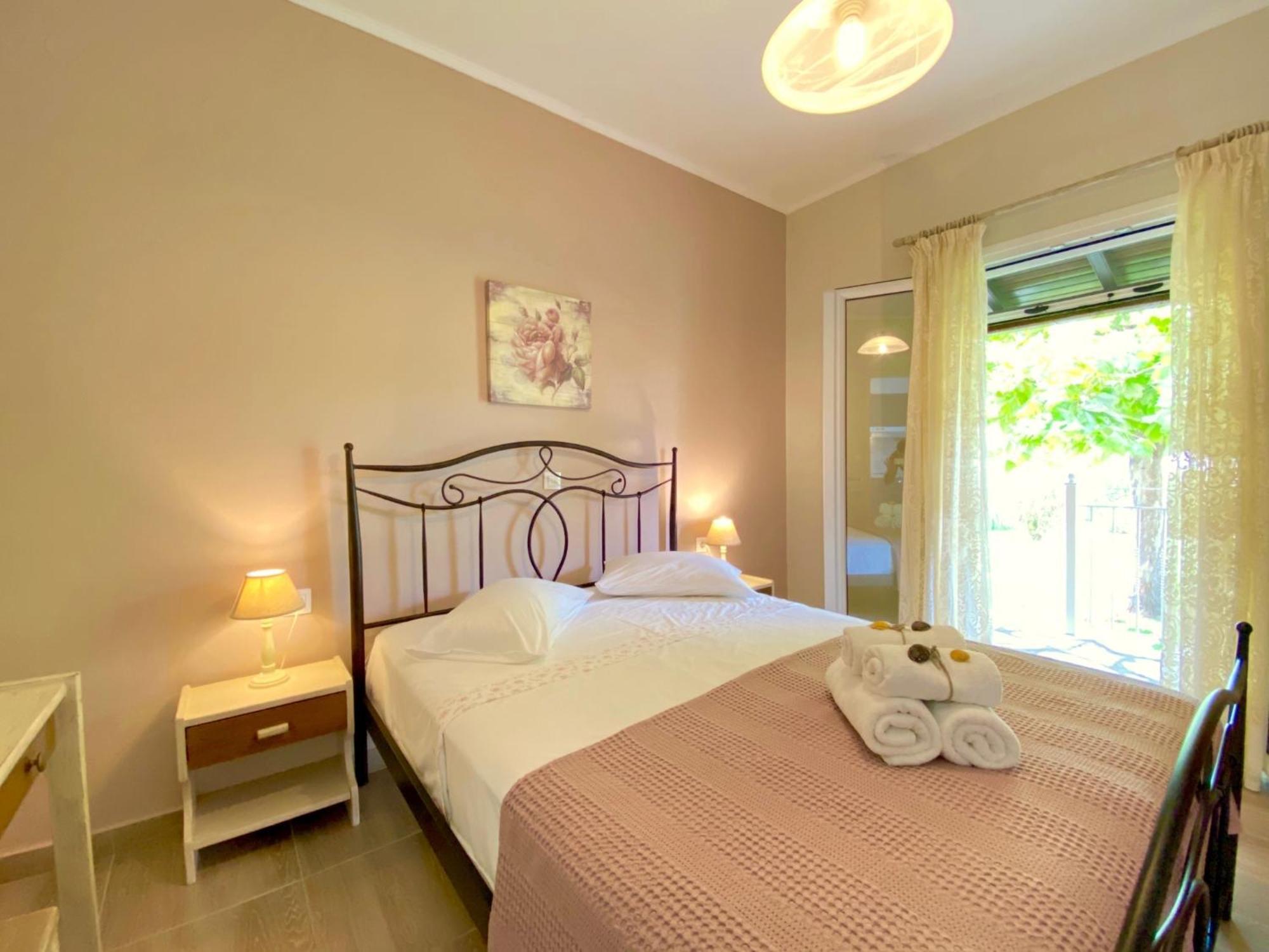 Asteraki Beach House Acharavi  Bagian luar foto
